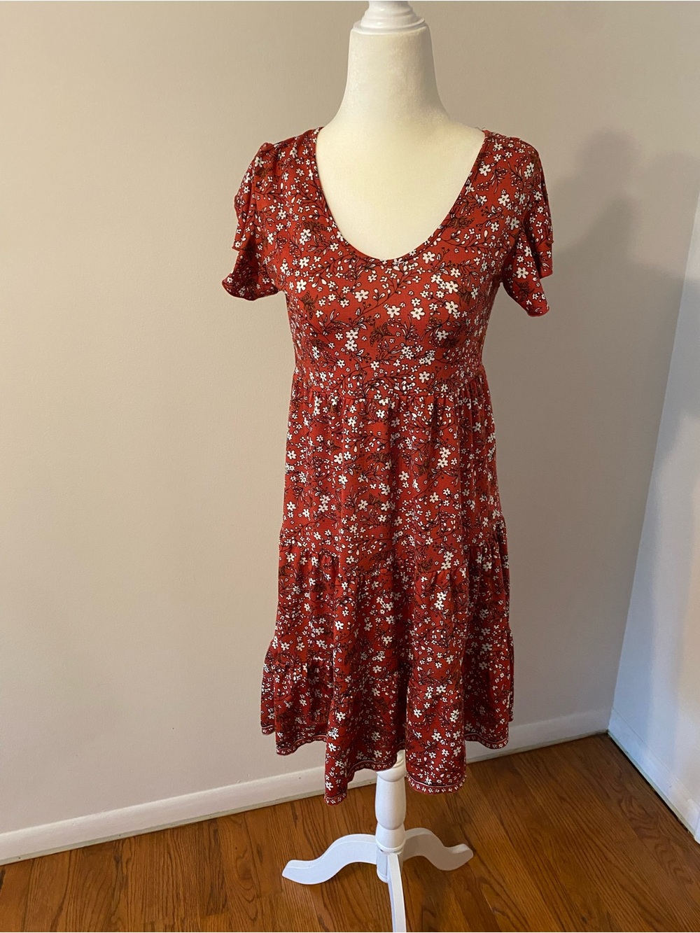 Max Studio Rust Red Floral Scoop Midi Dress
